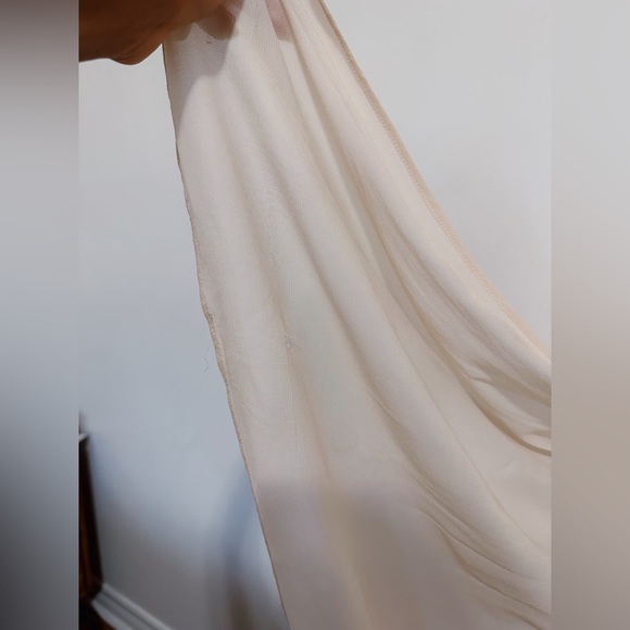 Reformation bridesmaids dress in small - Picture 9 of 11